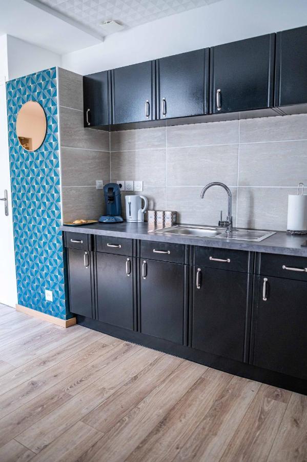 Cudjoe Apartman Dinan Kültér fotó