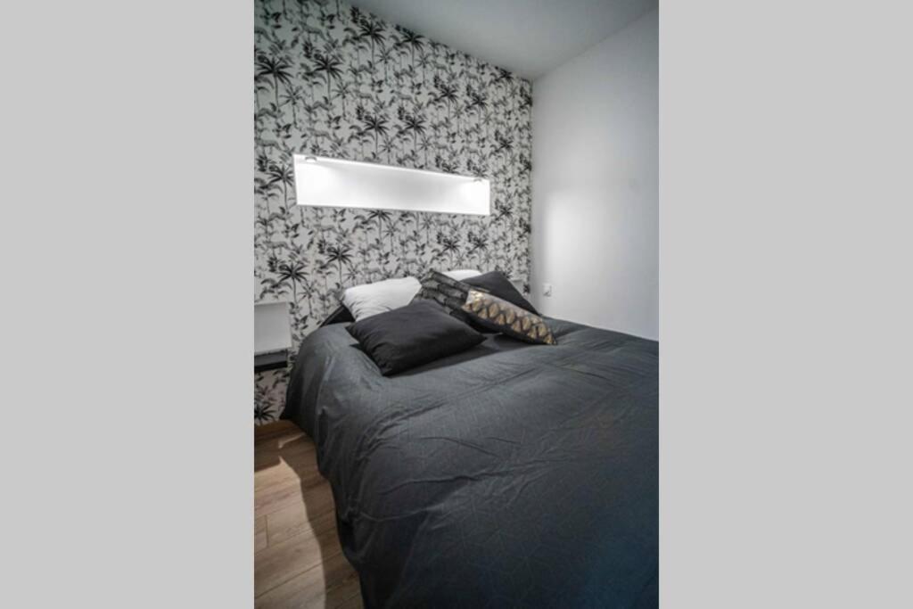 Cudjoe Apartman Dinan Kültér fotó