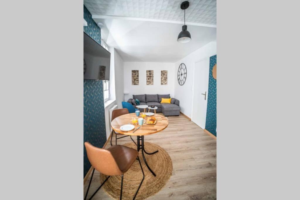 Cudjoe Apartman Dinan Kültér fotó